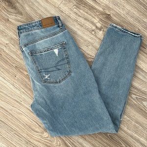 American Eagle mom jeans